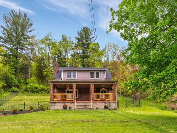 2640 Big Sewickley Creek Rd, Sewickley, PA 15143