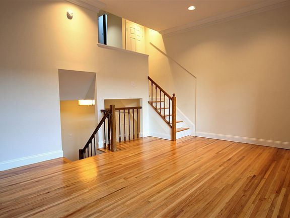4th image of 173 W 85th St APT 9