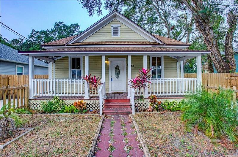 1st image of 3908 N Darwin Ave