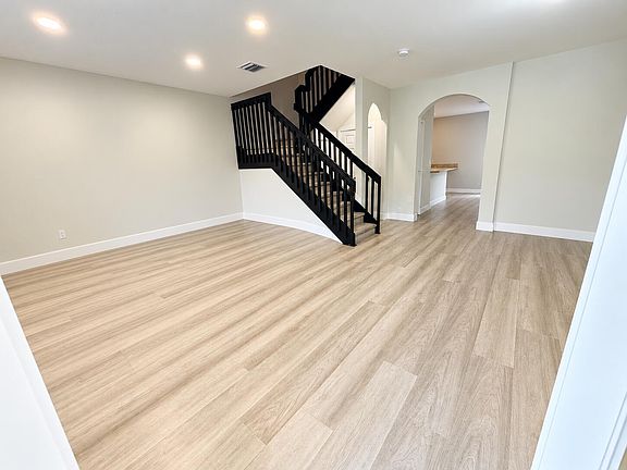 4th image of 9326 W 33RD Lane