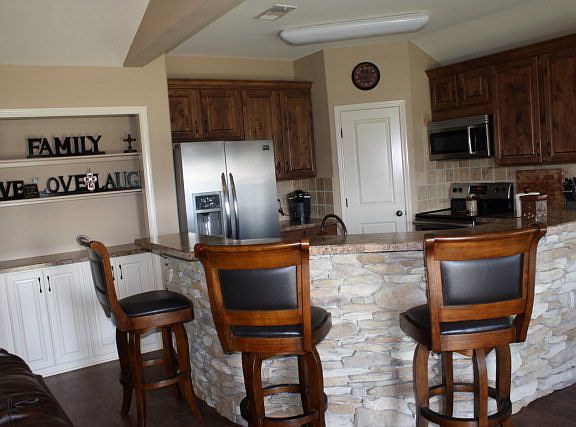 3rd image of 103 Tuscany Dr