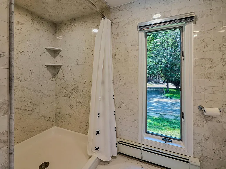 88 Rutland Rd — Photo 14