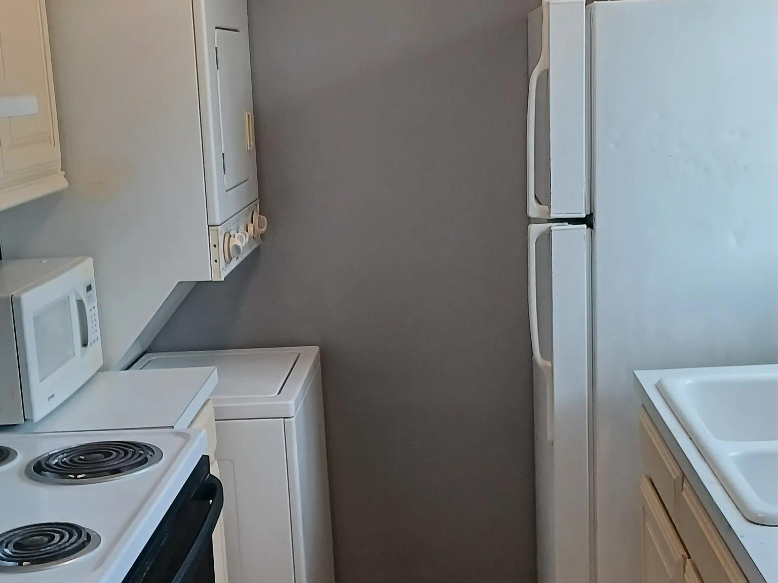 2 bed, 1.5 bath, 1200 sqft, $1,095 — Photo 4