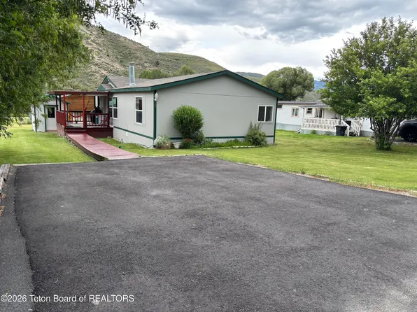 7250 S Us Highway 89 #72, Jackson, WY 83001