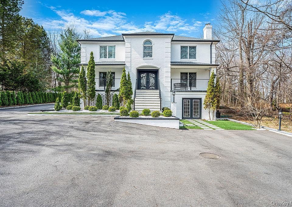 1st image of 68 Fort Salonga Road