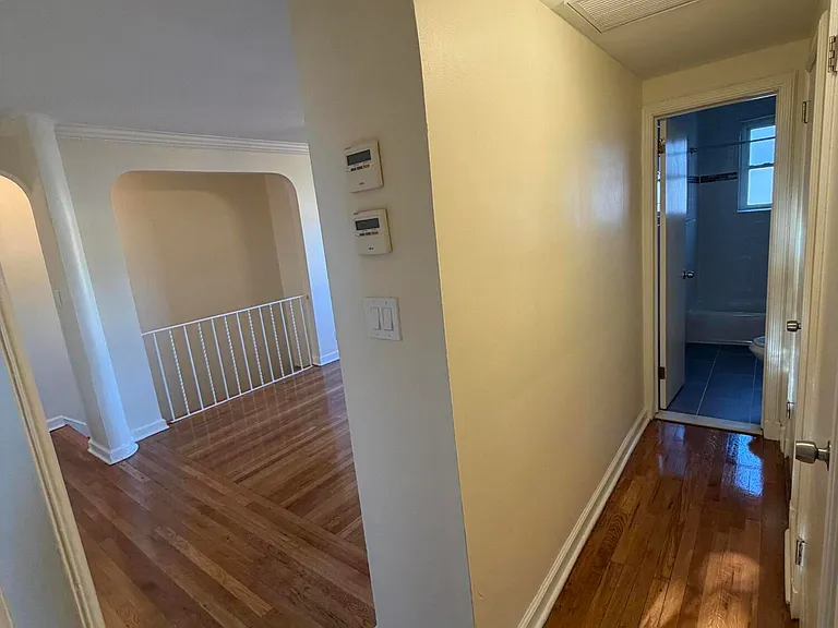 110 Beechwood Pl — Photo 4