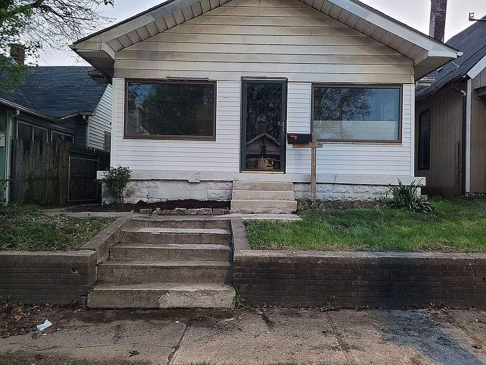 1st image of 434 N Tibbs Ave
