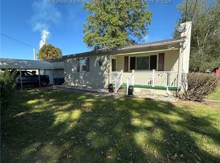567 Fairview Rd, Point Pleasant, WV 25550