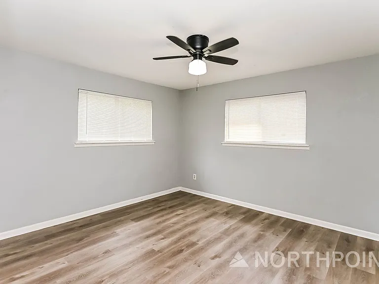 5505 Wonder Dr — Photo 13
