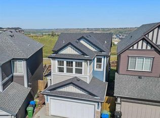 135 S Legacy Reach Mnr SE, Calgary, AB T2X2C5