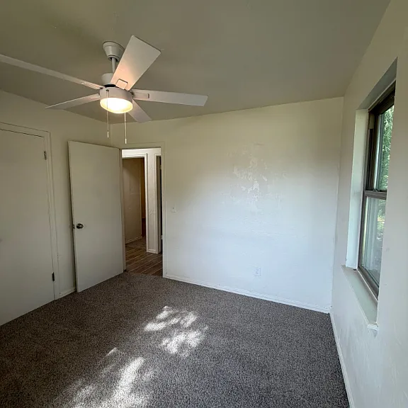 1400 Tanglewood Dr — Photo 10