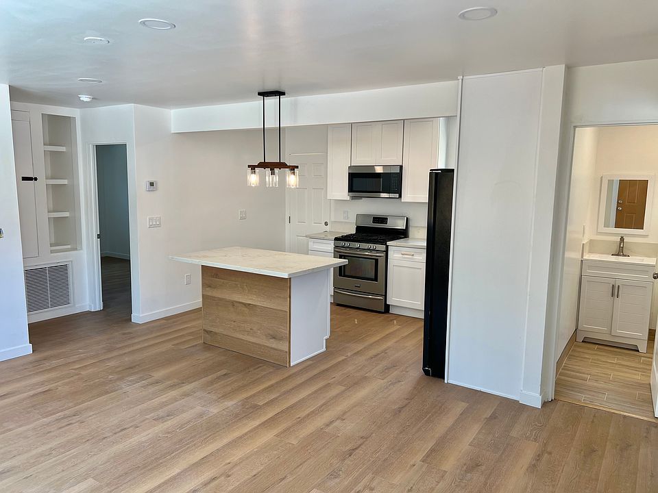 1st image of 7147 Mohawk St #1
