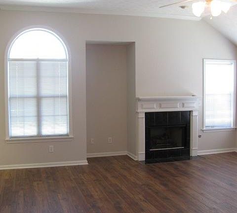 4th image of 8831 Stoneridge Pl