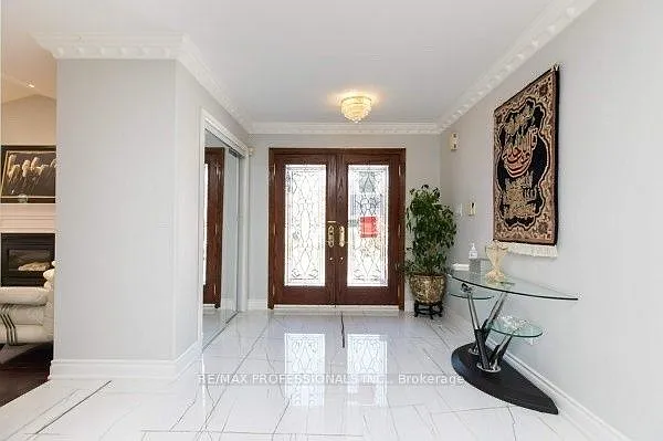 2078 Perran Dr — Photo 3