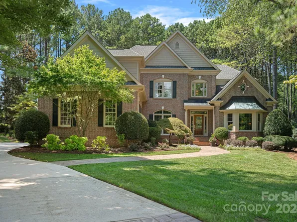 108 Barnstable Ct, Mooresville, NC 28117