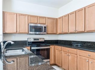 17062 SW 95th Ter, Miami, FL 33196