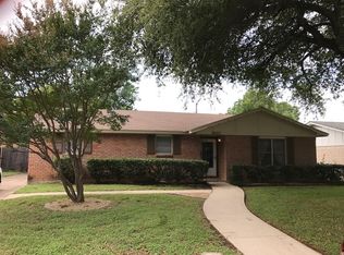 6401 May Dr, Waco, TX 76710