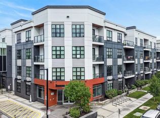 383 W Smith St NW #104, Calgary, AB T3B6J9