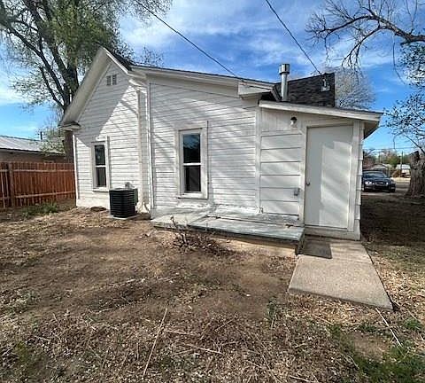 5th image of 509 E Oak St