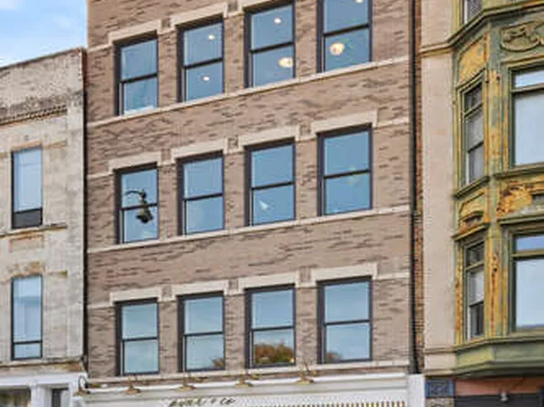 2132 N Halsted St, Chicago, IL 60614