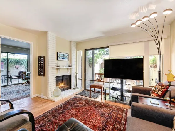 2286 Woodside Ln Unit 4, Sacramento, CA 95825