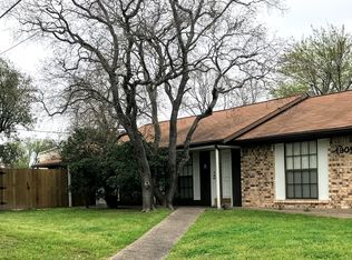 1901 Pine Tree Dr #B, Bryan, TX 77802