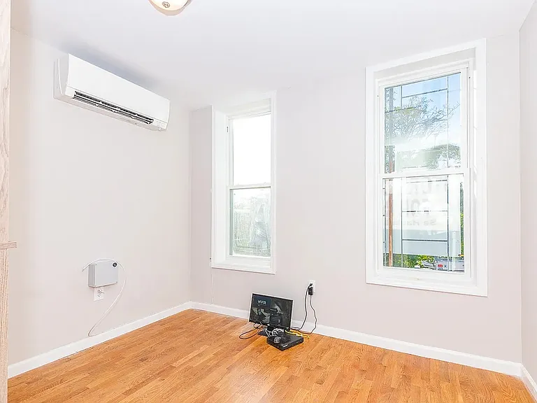 241 Rockaway Ave #2F — Photo 6