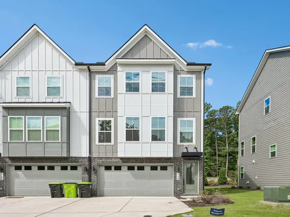 2120 Opulent Oaks Ln, Durham, NC 27713