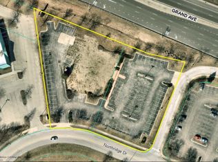 5626 Northridge Dr, Gurnee, IL 60031