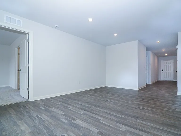 132 Elegance Way — Photo 23