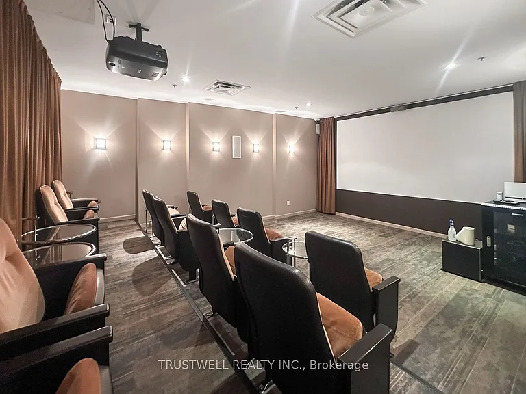 18 Spring Garden Ave #Penthouse 107 — Photo 23