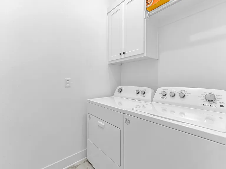 2047 E Little Crew Dr — Photo 20