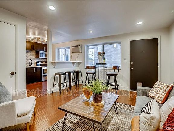 4th image of 1349 N Race St APT 6