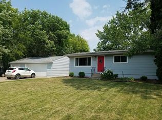 7060 Goiffon Rd, Centerville, MN 55038