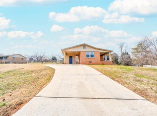 108 Debby Dr, Shelby, NC 28152