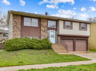 4721 Huntington Blvd, Hoffman Estates, IL 60192