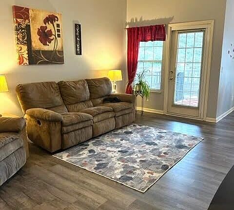 3rd image of 4440 Cricket Ridge Dr APT 201