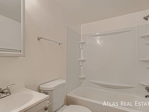 3rd image of 2929 W Colorado Ave APT 21