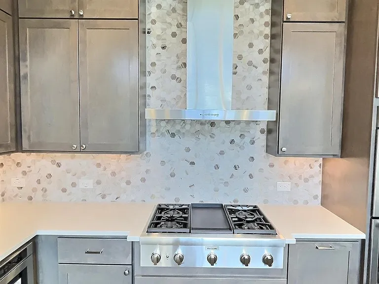 4407 Grotto Dr — Photo 8