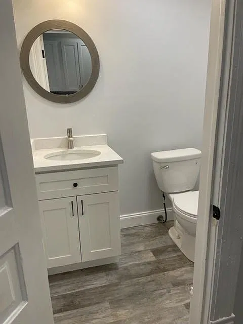 POWDER BATHROOM
