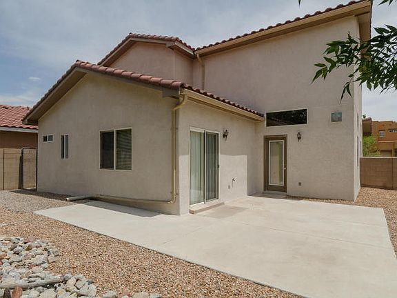 2nd image of 7015 Casa Elena Dr NE