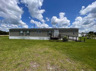 6801 Bemiss Rd, Ray City, GA 31645