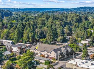 175 1st Pl NW APT 107, Issaquah, WA 98027