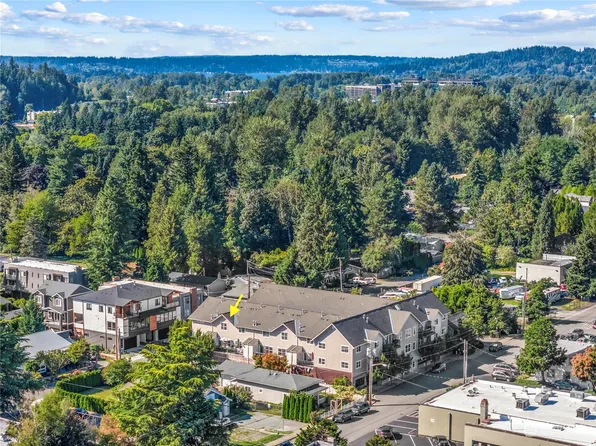 175 1st Place NW #107, Issaquah, WA 98027