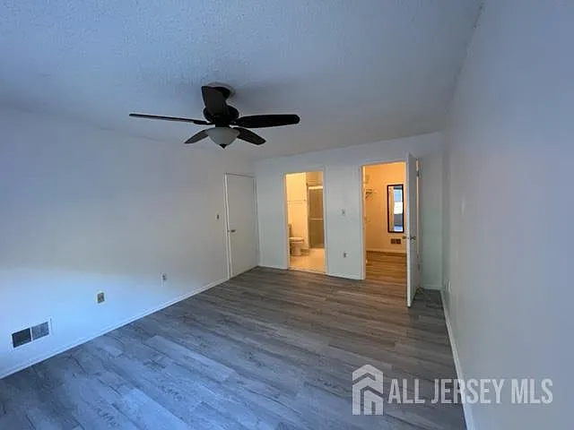 93 Clay St — Photo 11