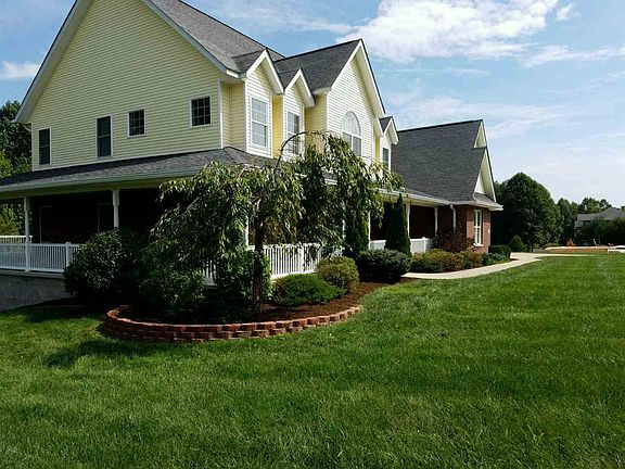 3rd image of 3203 E Mattatha Dr