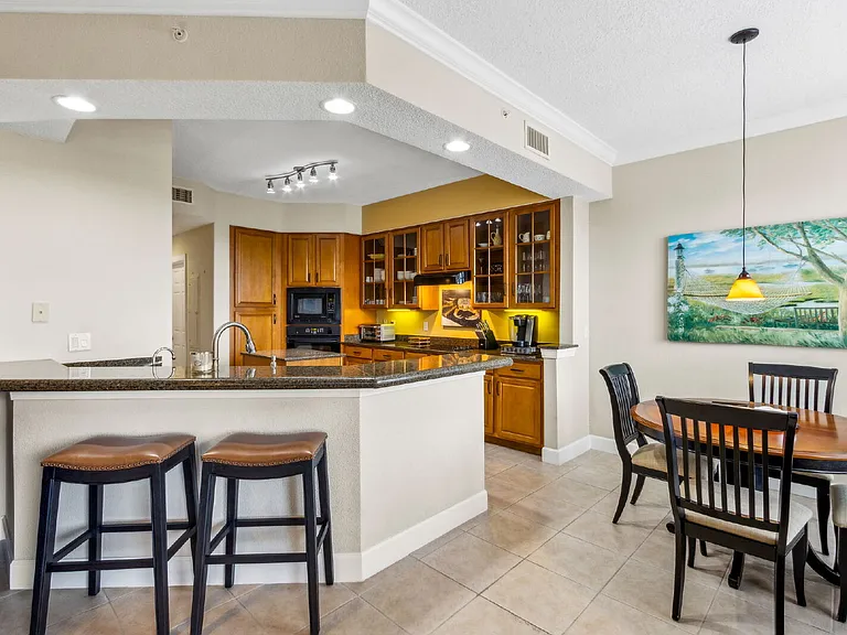 425 N Ocean Grande Dr #102 — Photo 17