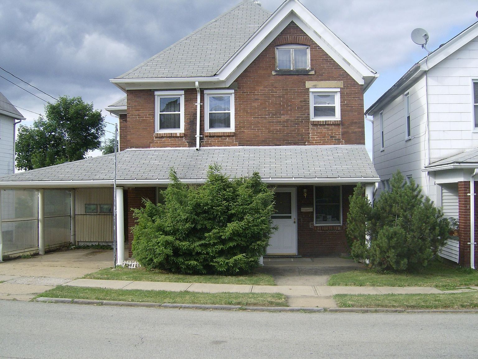 308 Emerson St, Vandergrift, PA 15690 | Zillow