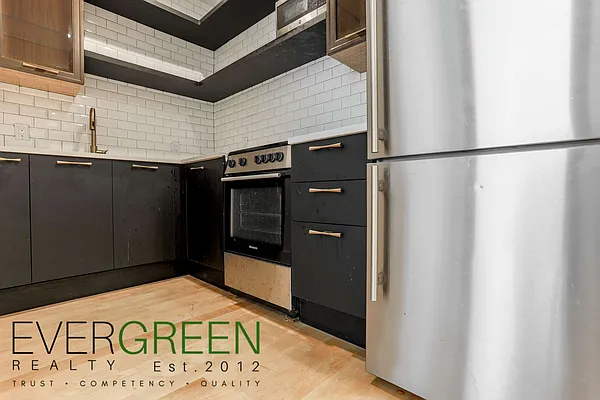 Rented by Pinn Realty | media 20