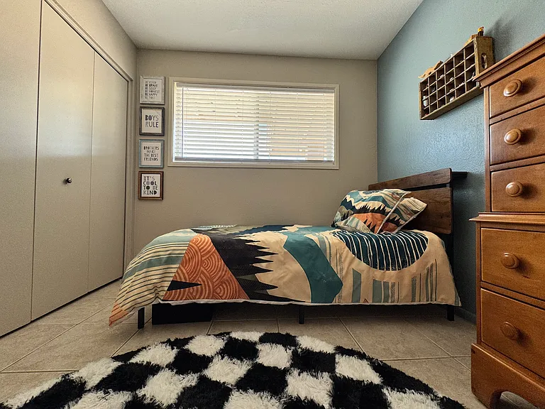 E Villa Maria Dr — Photo 4